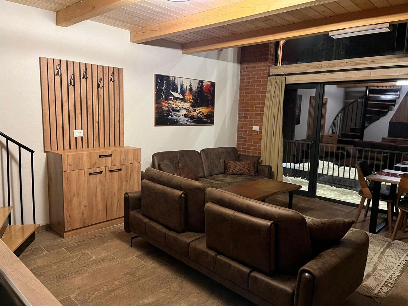 Bujtinat Lisa Apartment Boge Luaran gambar