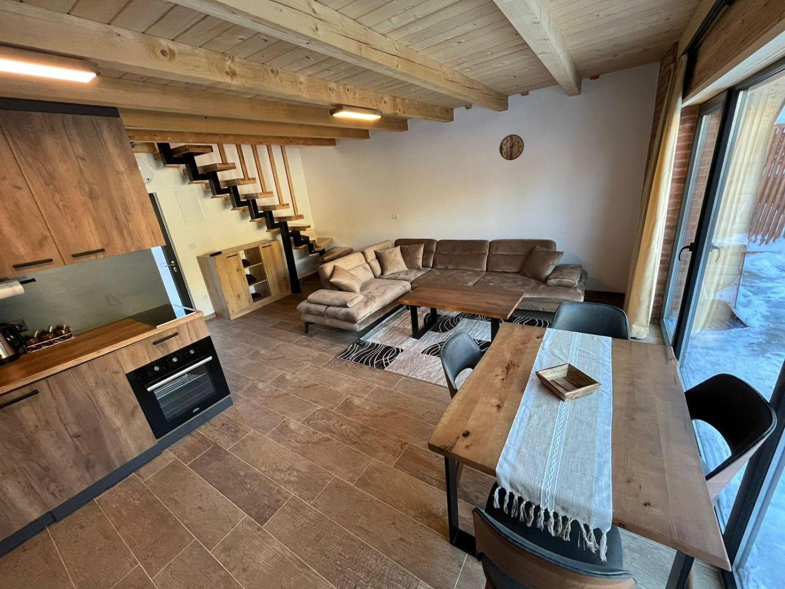 Bujtinat Lisa Apartment Boge Luaran gambar